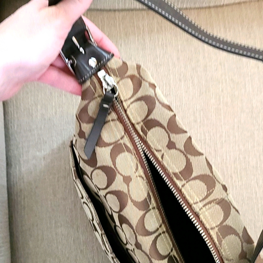Coach Signature Shoulder Bag - Picture 3 of 3